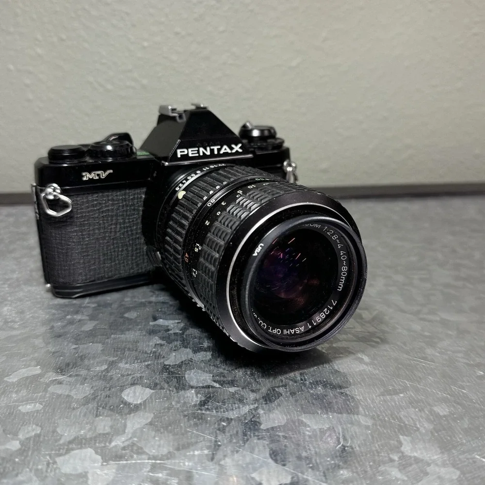 Asahi Pentax MV 1 35mm SLR Film‎ Camera SMC Pentax-M Zoom 1:2.8 ~ 4 40 ~ 80 mm
